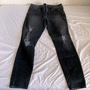 Dark Grey, distressed Level 99 Skinny Jeans